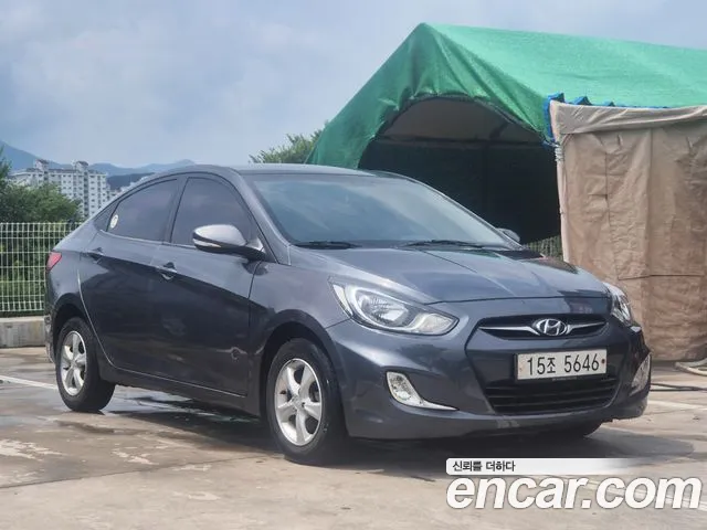 Hyundai Accent 2011 thumb 9
