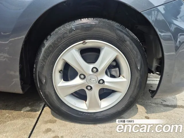 Hyundai Accent 2011 thumb 4