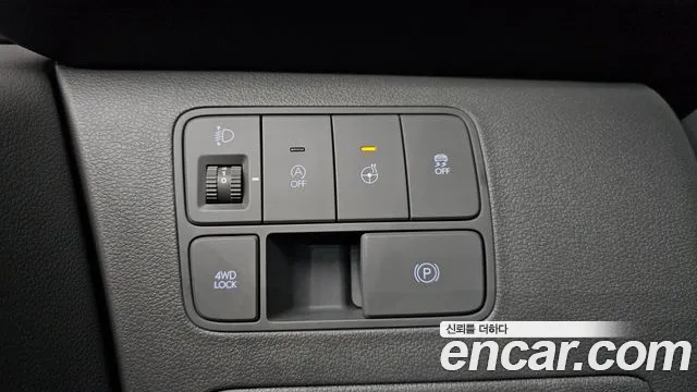 Hyundai Staria 2025 thumb 9