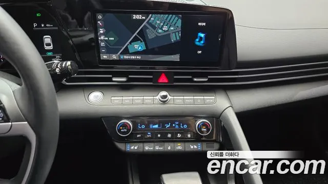 Hyundai Elantra 2023 thumb 4