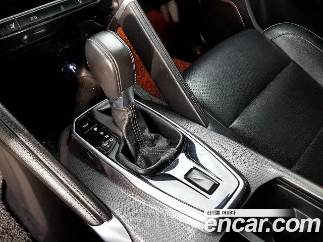 Renault QM6 2016 thumb 2