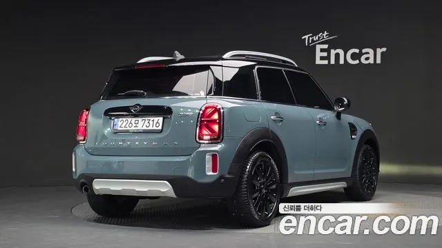 Mini Cooper Countryman 2023 thumb 9
