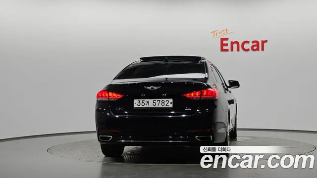Genesis G80 2018 thumb 12