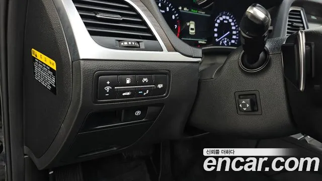 Genesis G80 2018 thumb 8