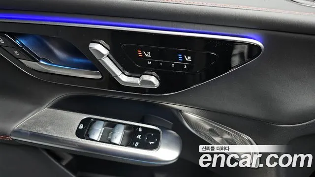 Mercedes-Benz GLC 2024 thumb 12