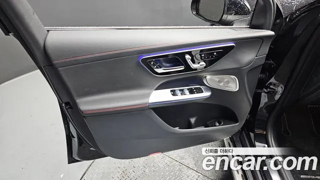 Mercedes-Benz GLC 2024 thumb 4