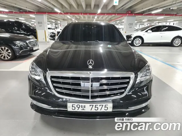 Mercedes-Benz S-Class 2018 thumb 6