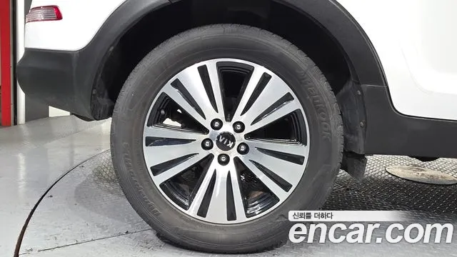 Kia Sportage 2014 thumb 5