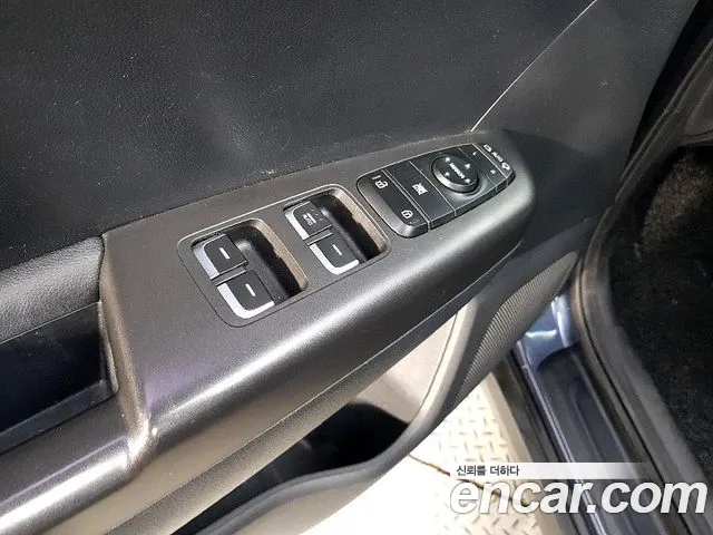 Kia Sportage 2016 thumb 10