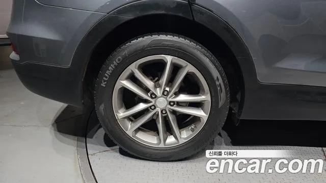 Hyundai Santafe 2016 thumb 2