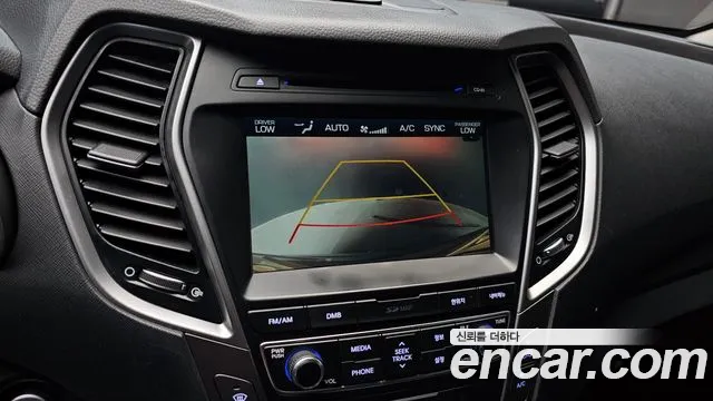 Hyundai Santafe 2016 thumb 12