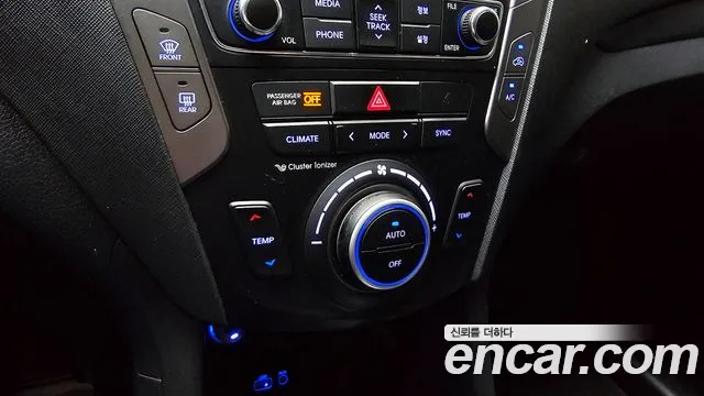 Hyundai Santafe 2016 thumb 3