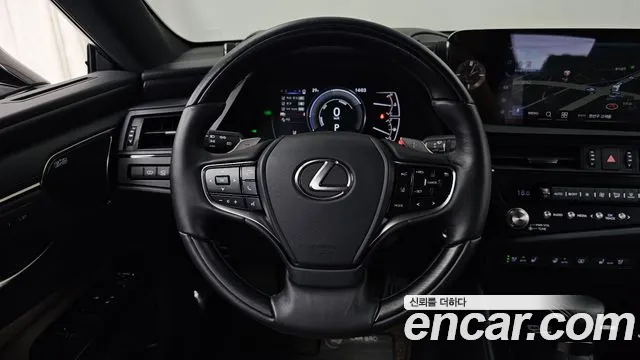 Lexus ES 300h 2025 thumb 8