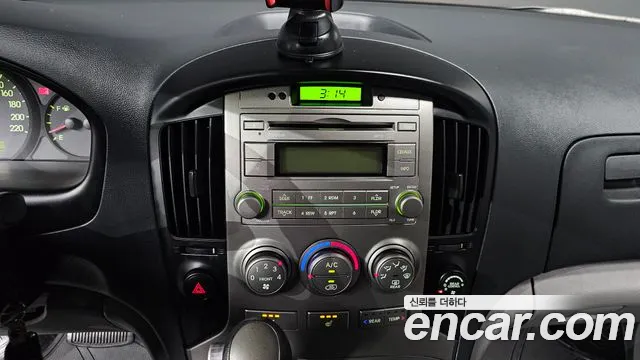 Hyundai Starex 2012 thumb 5