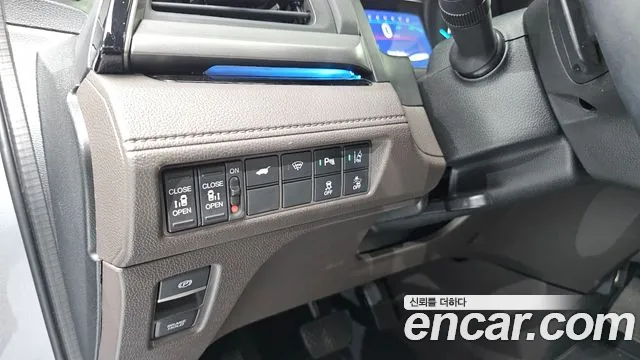 Honda Odyssey 2017 thumb 2
