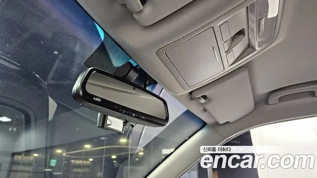 KGM Rexton 2019 thumb 7