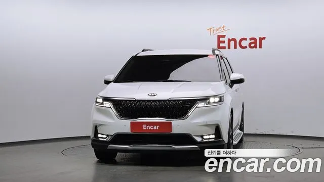 Kia Carnival 2021 thumb 10