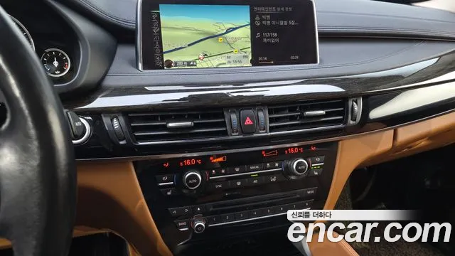 BMW X6 2015 thumb 9