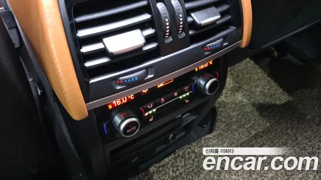 BMW X6 2015 thumb 3