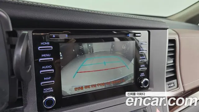Toyota Sienna 2020 thumb 2