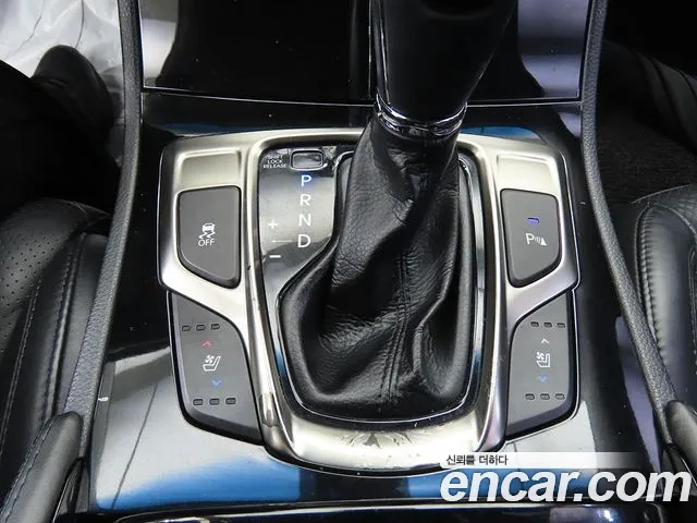 Hyundai Grandeur 2011 thumb 10