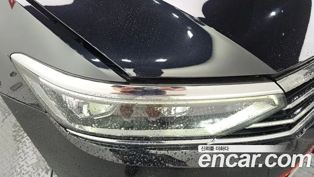Volkswagen Passat GT 2021 thumb 2