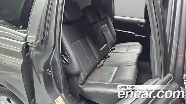 KGM Korando 2017 thumb 7