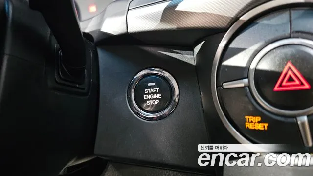 KGM Korando 2017 thumb 8