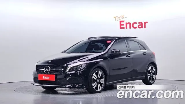 Mercedes-Benz A-Class 2018 thumb 10