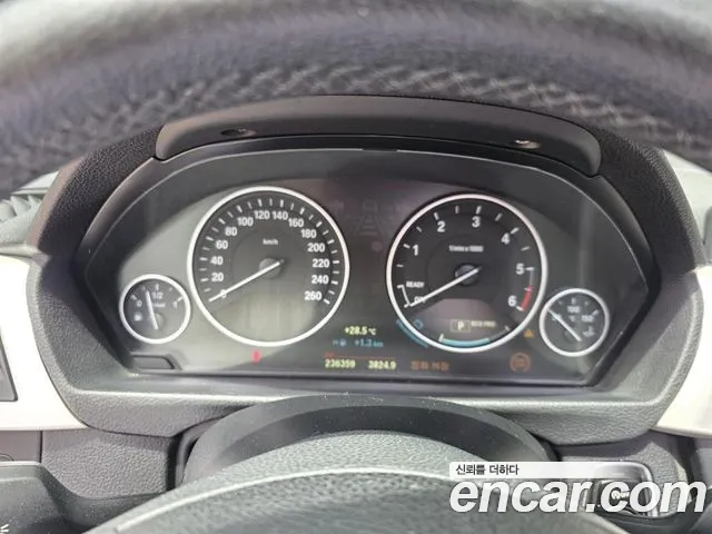 BMW 3 серии 2012 thumb 5