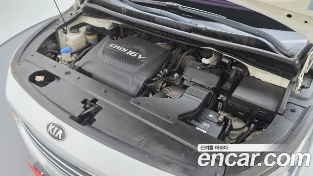 Kia Carnival 2014 thumb 9