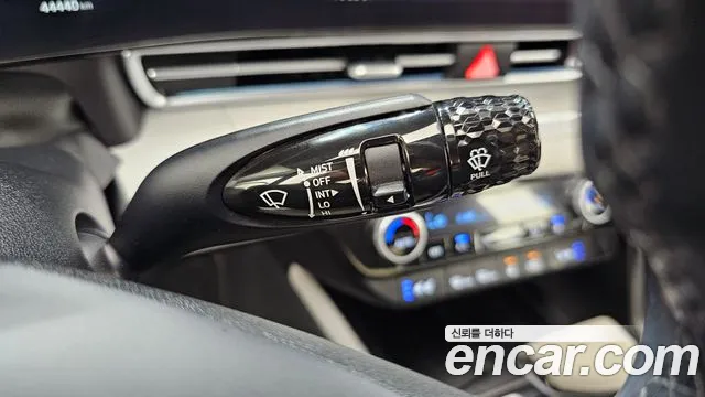 Hyundai Elantra 2023 thumb 12