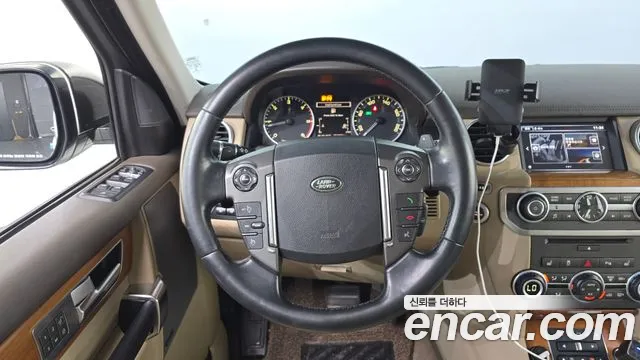 Land Rover Discovery 2015 thumb 8