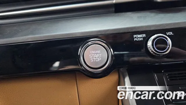 Kia Carnival 2021 thumb 6