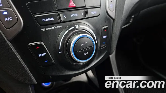 Hyundai Santa Fe 2014 thumb 11