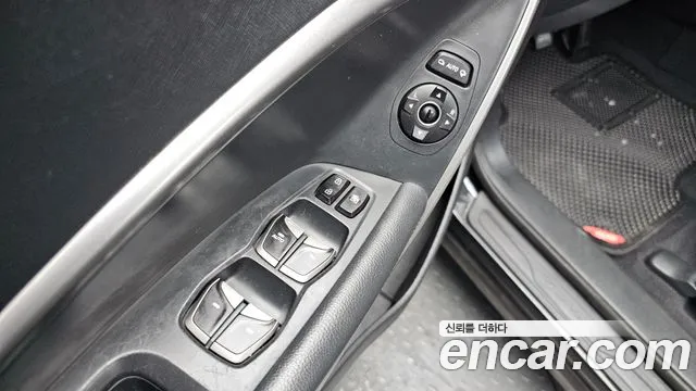 Hyundai Santa Fe 2014 thumb 10