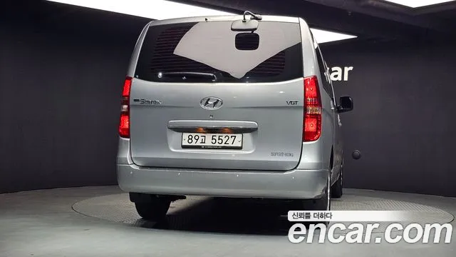 Hyundai Staria 2015 thumb 6