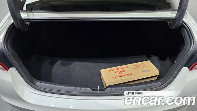 Kia K5 2020 thumb 10