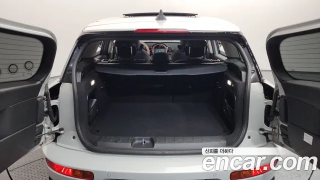 Mini Cooper Clubman 2021 thumb 12