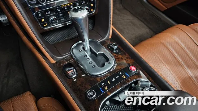 Bentley Flying Spur 2013 thumb 8