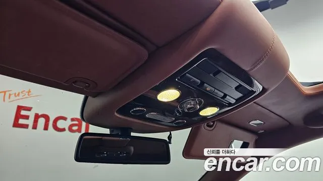 Bentley Flying Spur 2013 thumb 4