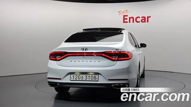 Hyundai Grandeur 2018 thumb 11