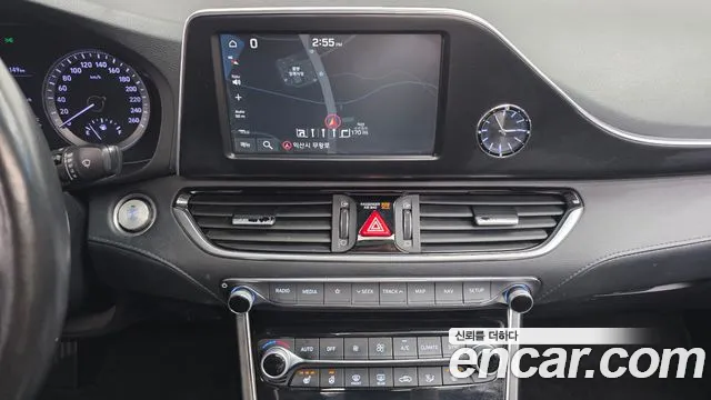 Hyundai Grandeur 2018 thumb 8