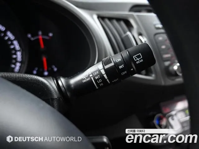 Kia Sportage 2011 thumb 12