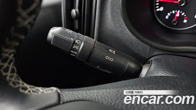 Kia morning 2022 thumb 5