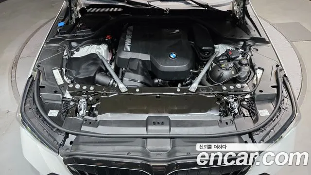 BMW 5 серии 2025 thumb 3
