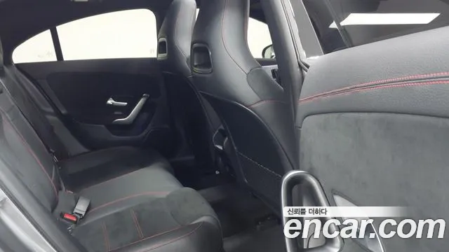 Mercedes-Benz A-Класс 2022 thumb 2