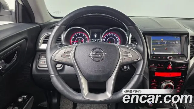KGM Tivoli 2016 thumb 5