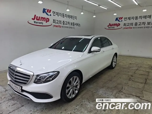 Mercedes-Benz E-Class 2018 thumb 5
