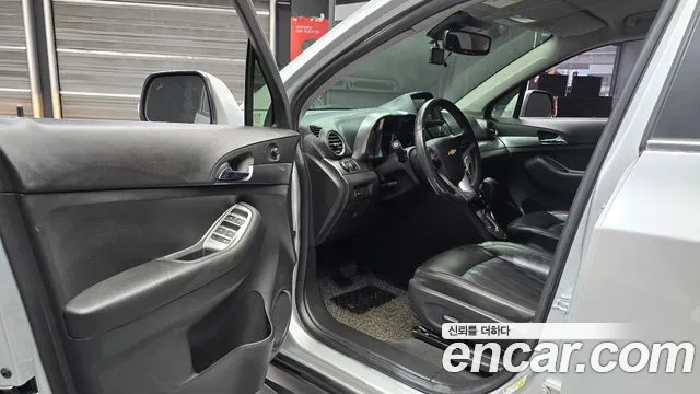 Chevrolet Orlando 2015 thumb 2